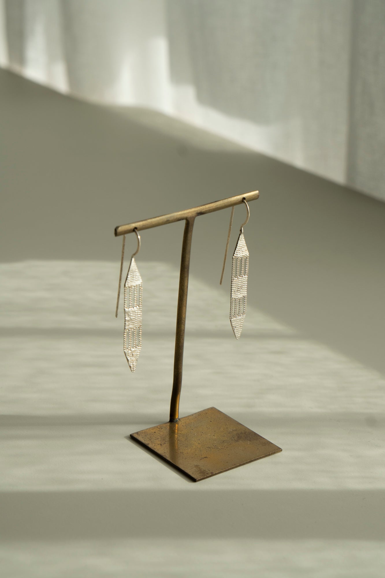 hannah keefe LACE pierced earrings /Silver