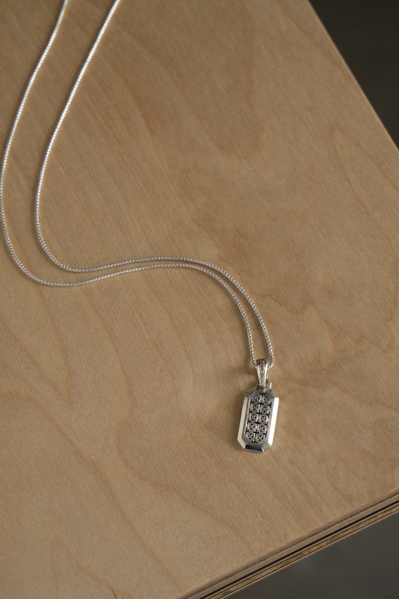Gerochristo Mediterranean Pendant Top & Box Chain /SV