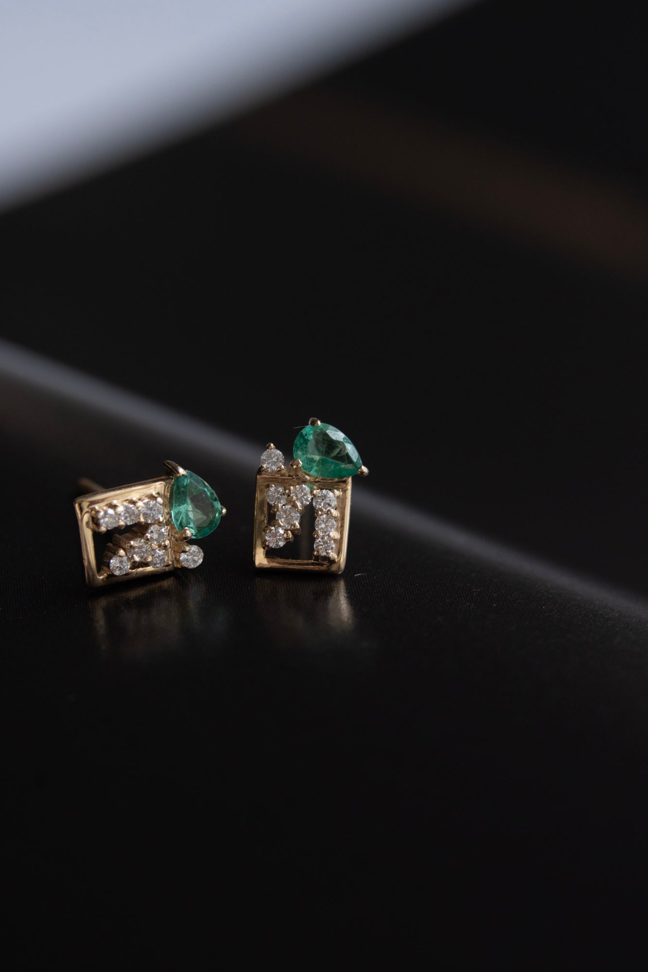 MILA OMI MATA CERES STUDS Emerald Pierced Earring /K10