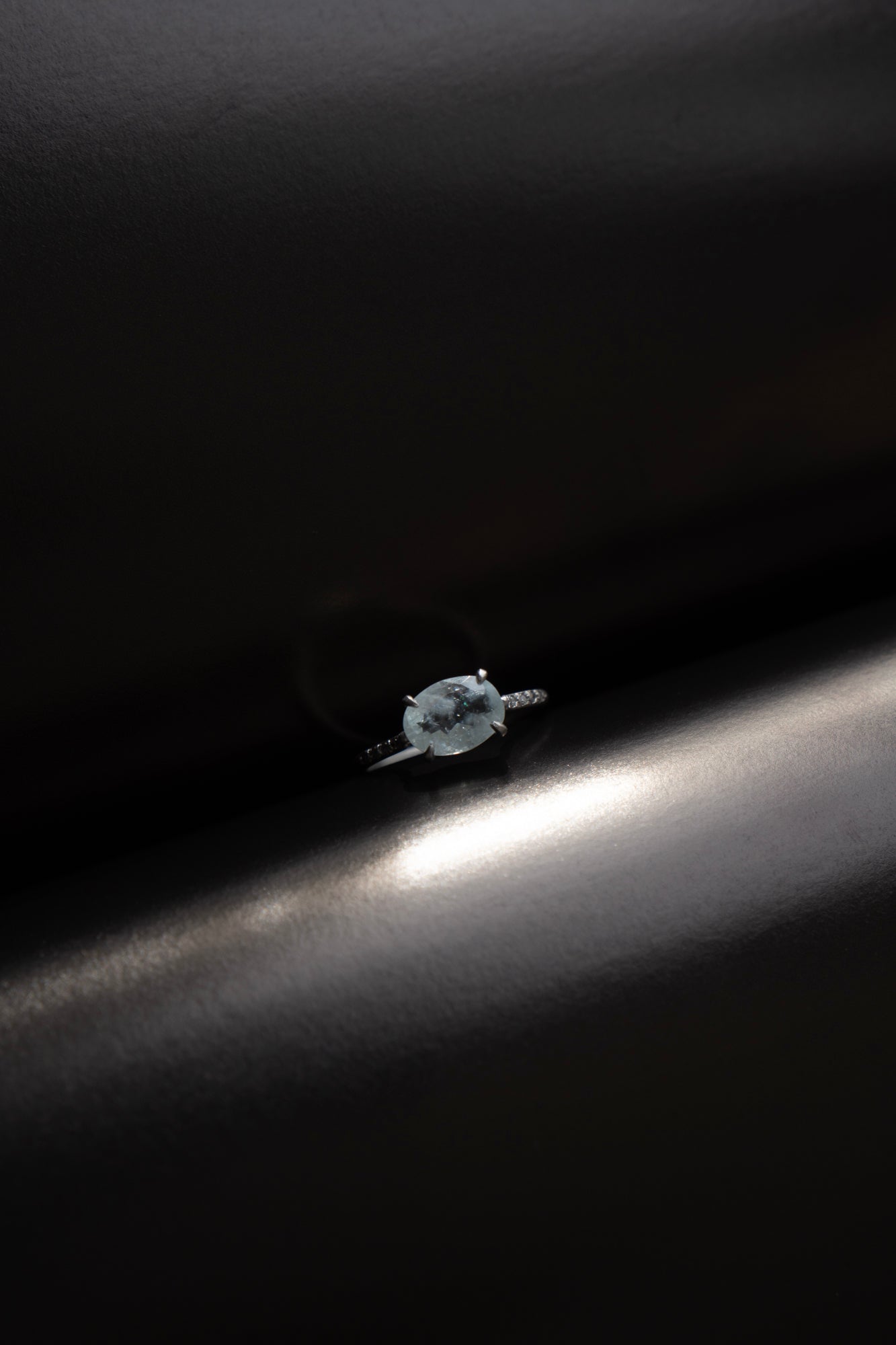 MONAKA jewellery Prong Aquamarine Ring /PT900