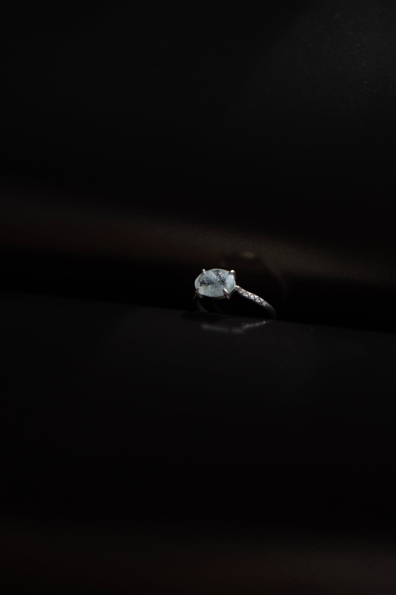 MONAKA jewellery Prong Aquamarine Ring /PT900