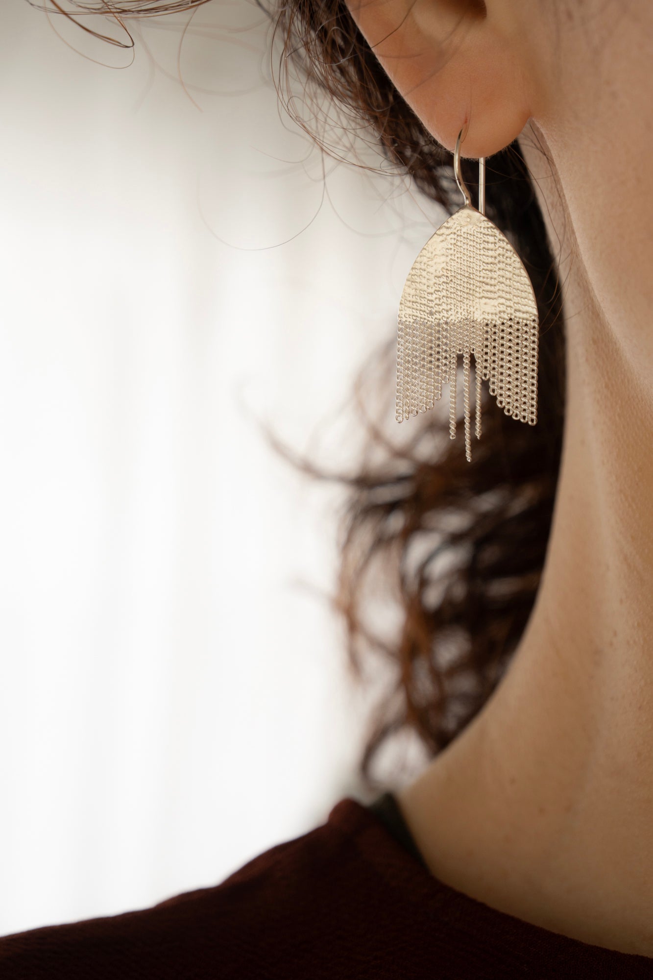 Hannah Keefe Snow Drop Pierced Earrings /Silver