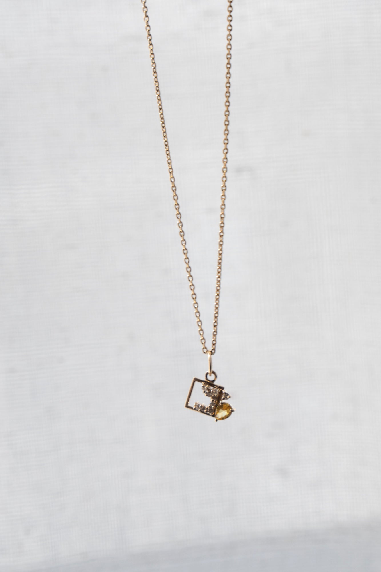 MILA OMI MATA CERES Pendant Necklace Yellow Sapphire /K10