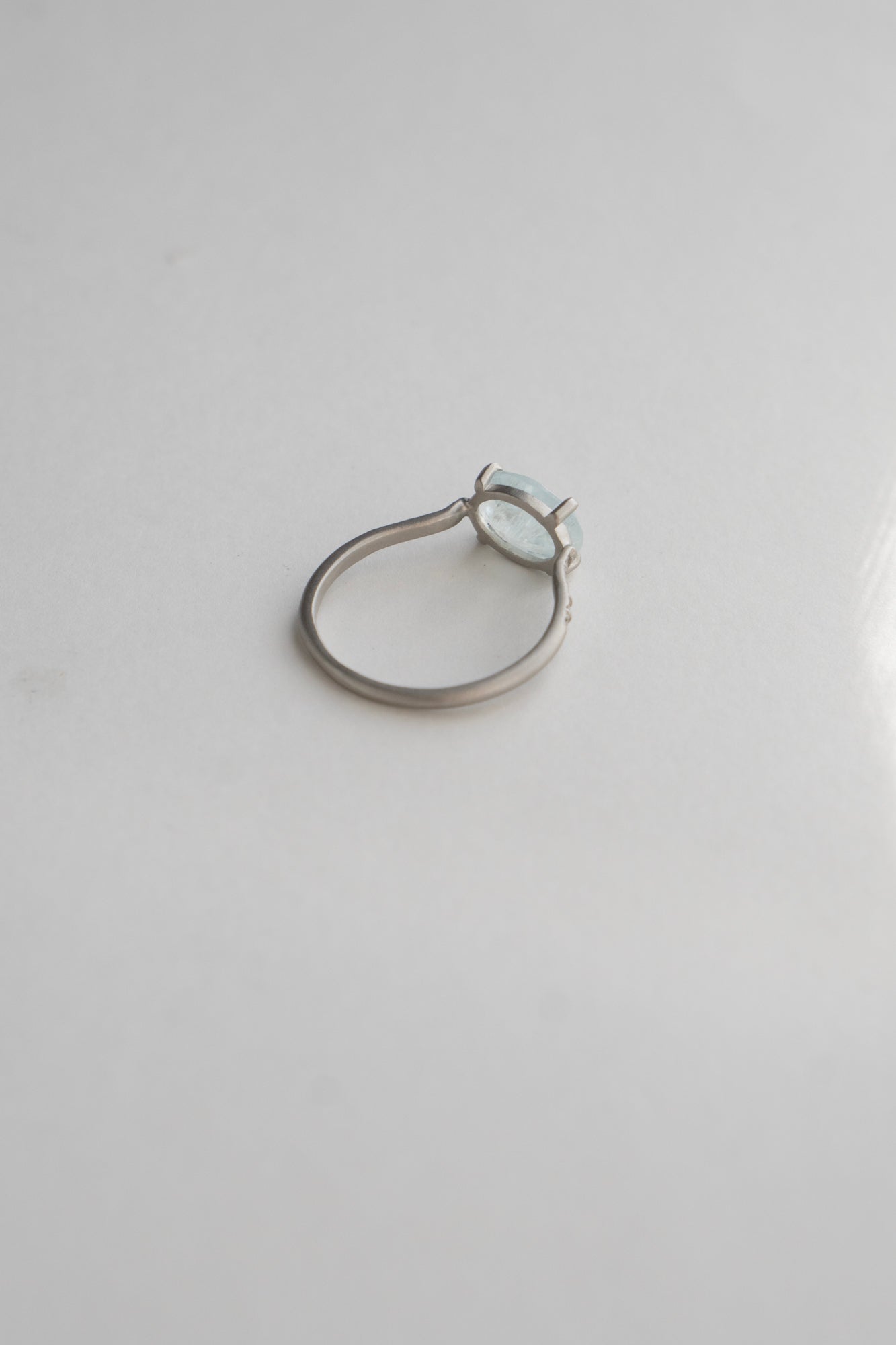 MONAKA jewellery Prong Aquamarine Ring /PT900
