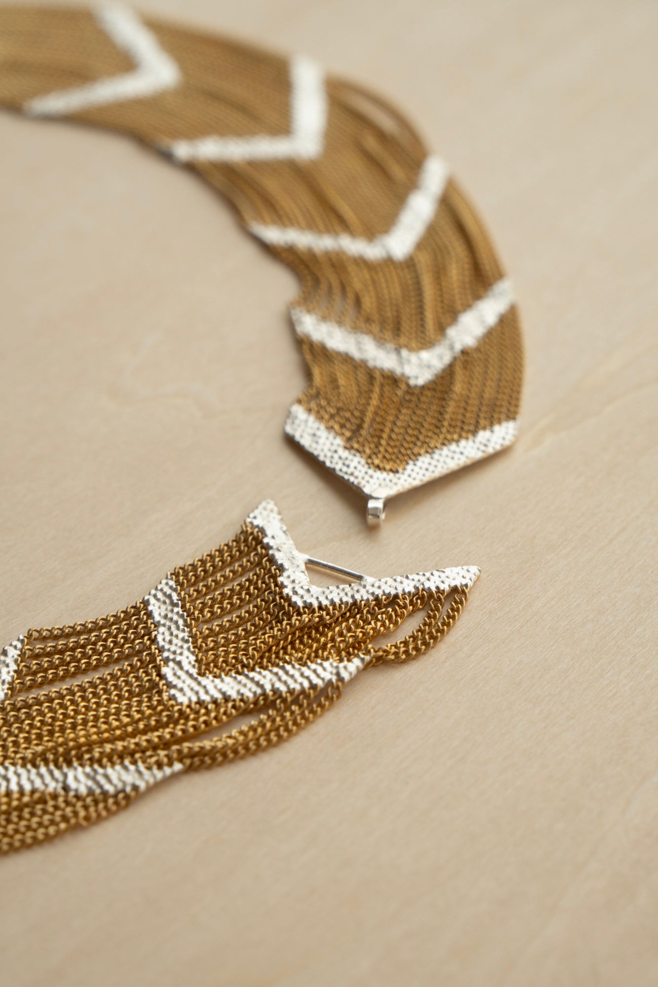 Hannah Keefe On-off Collar Necklace /Silver&Brass