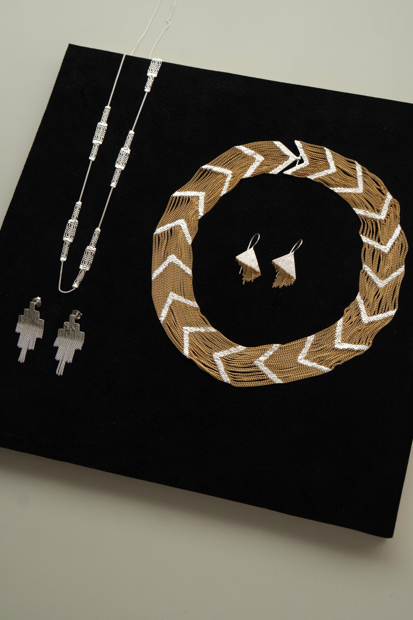 Hannah Keefe Deco Necklace /Silver