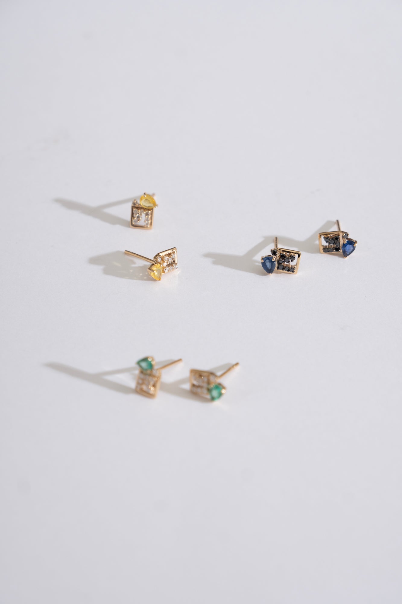 MILA OMI MATA CERES STUDS Emerald Pierced Earring /K10