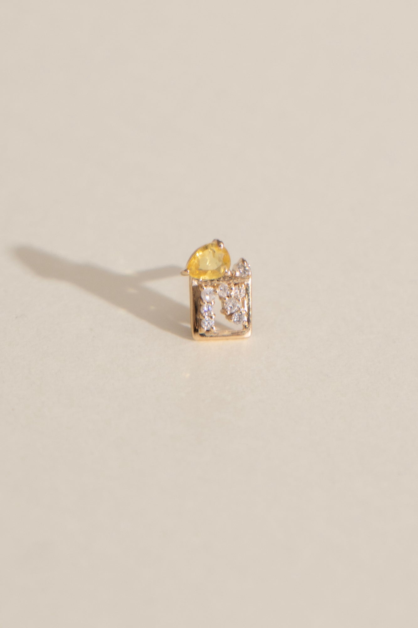 MILA OMI MATA CERES STUDS Yellow Sapphire Pierced Earring /K10