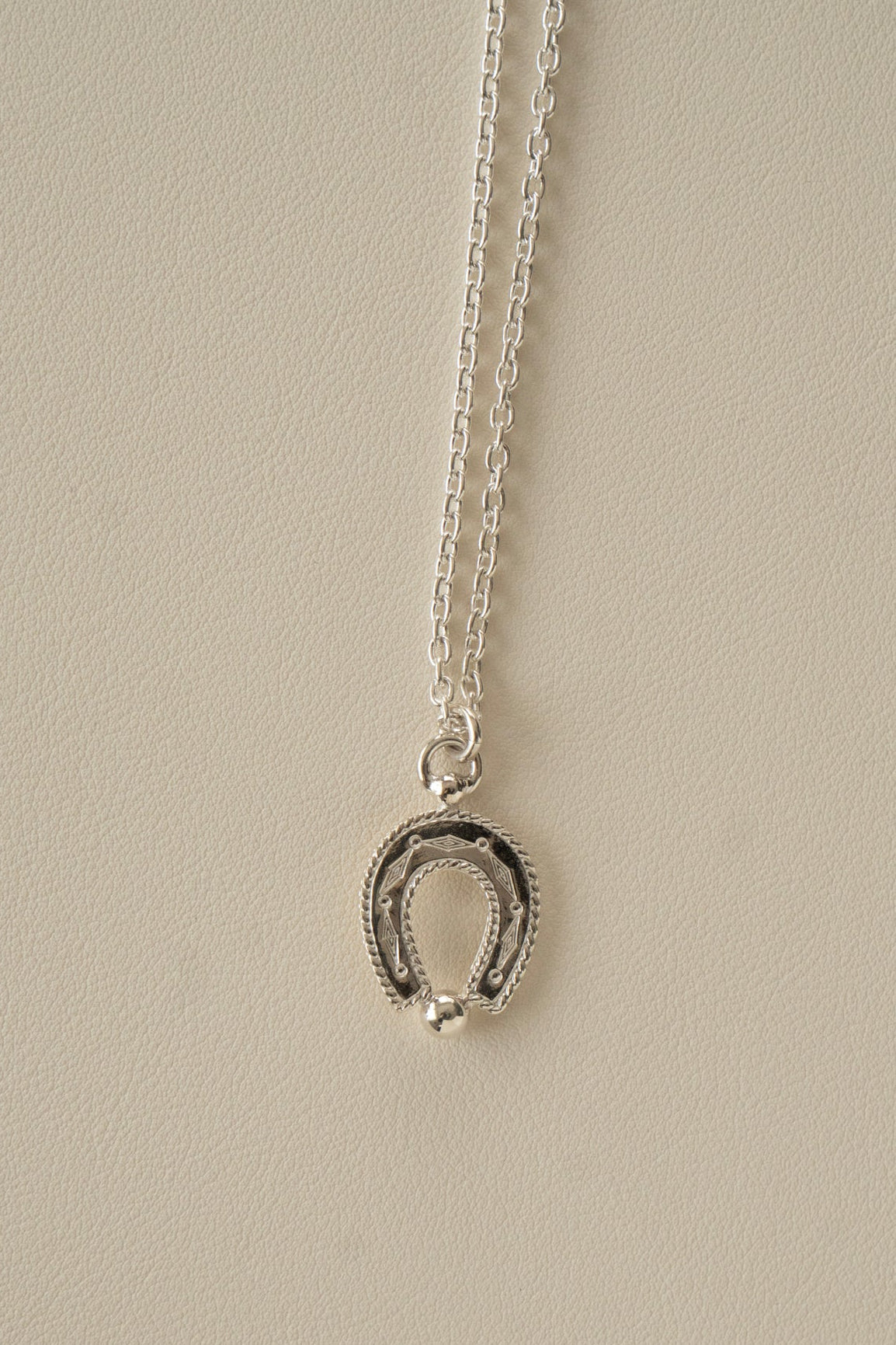 WAKAN SILVER SMITH Spirit Horse shoe Necklace Single /Silver