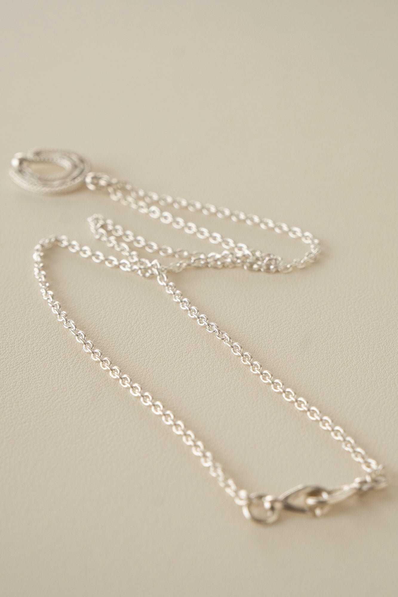 WAKAN SILVER SMITH Spirit Horse shoe Necklace Single /Silver