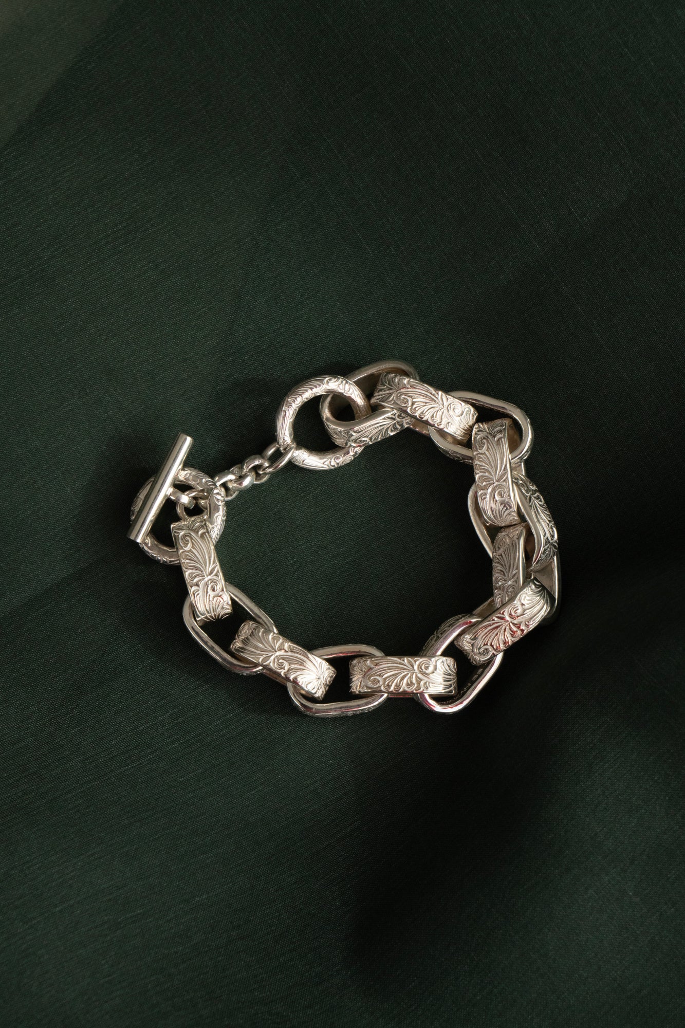 WAKAN SILVER SMITH Arabesque Hopi Chain Bracelet / Silver
