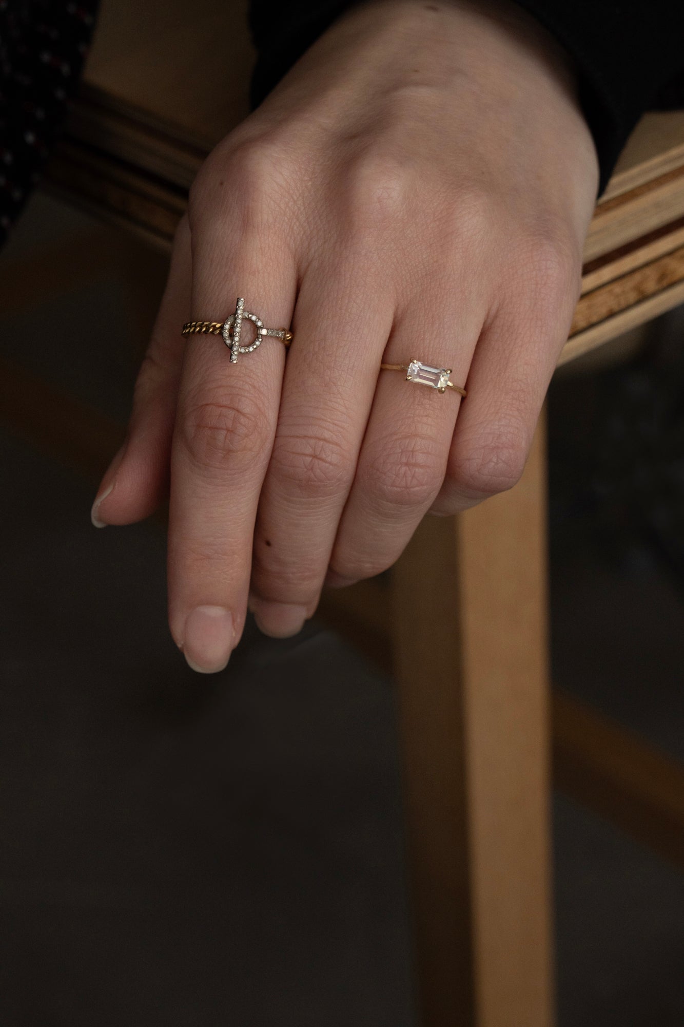 MONAKA jewellery Flat Rainbow Moonstone Ring /K14