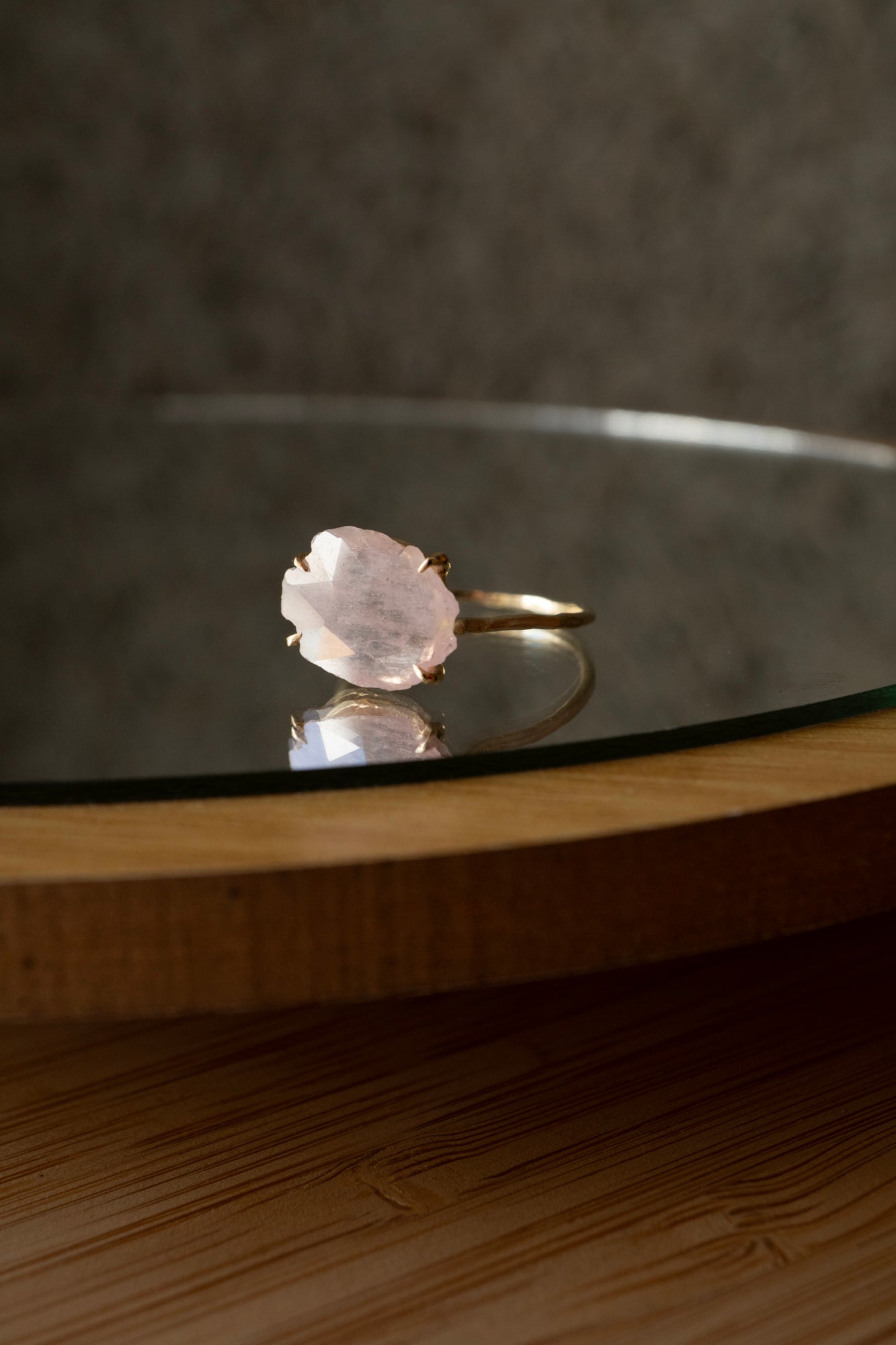 MONAKA jewellery Flat Pink Sapphire Ring / 14K