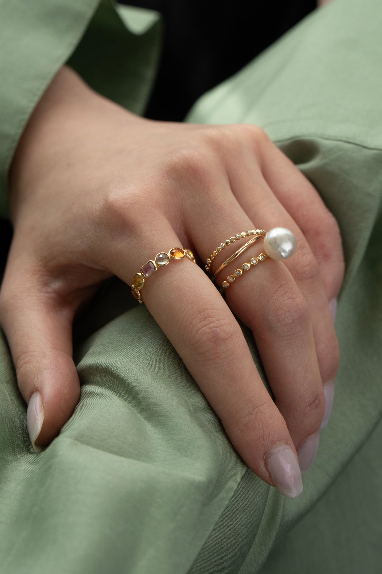 Perche? Full Eternity Multi Color Sapphire Ring /K18