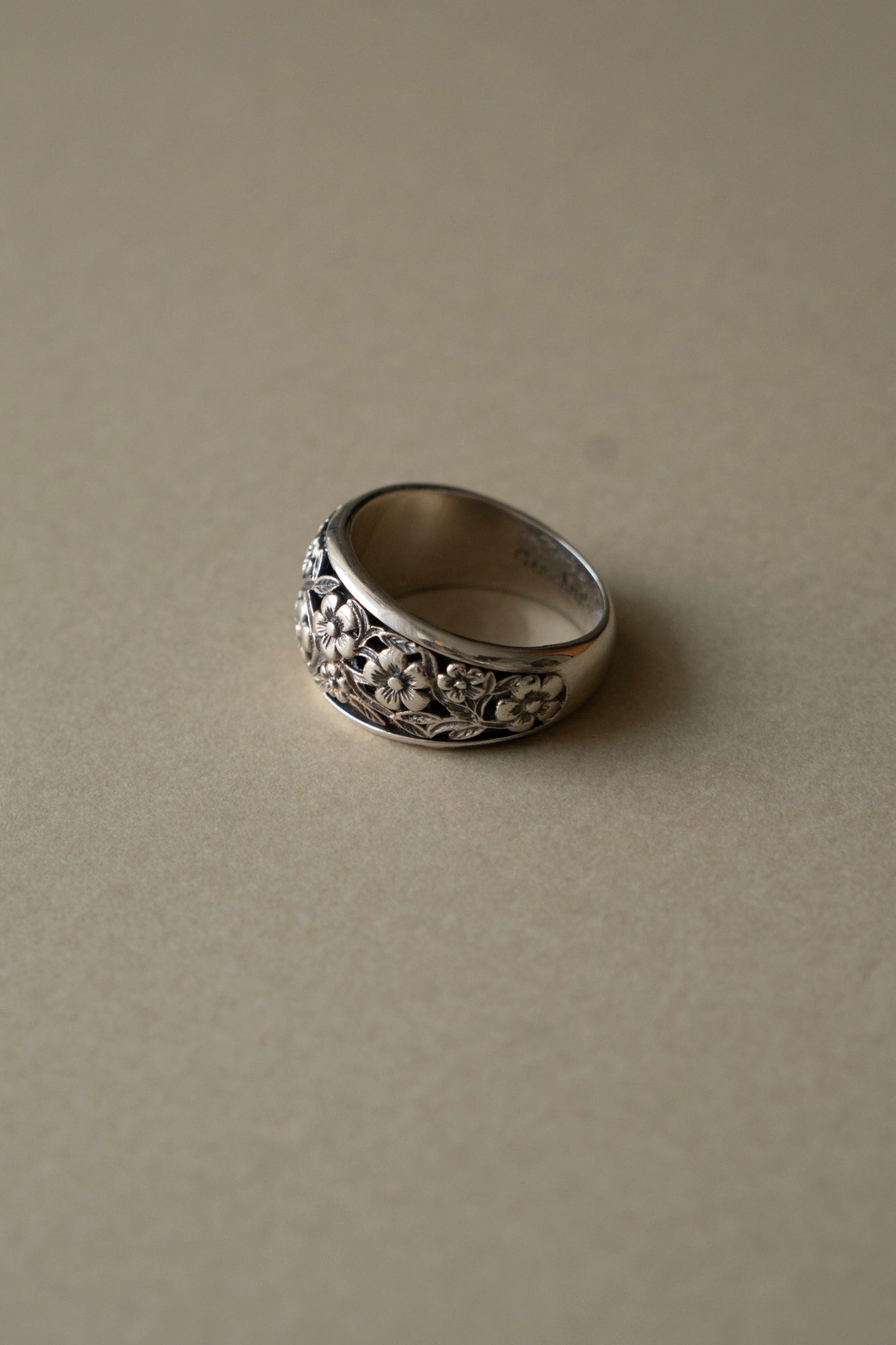 Gerochristo Harmony Wide Band Ring /Silver