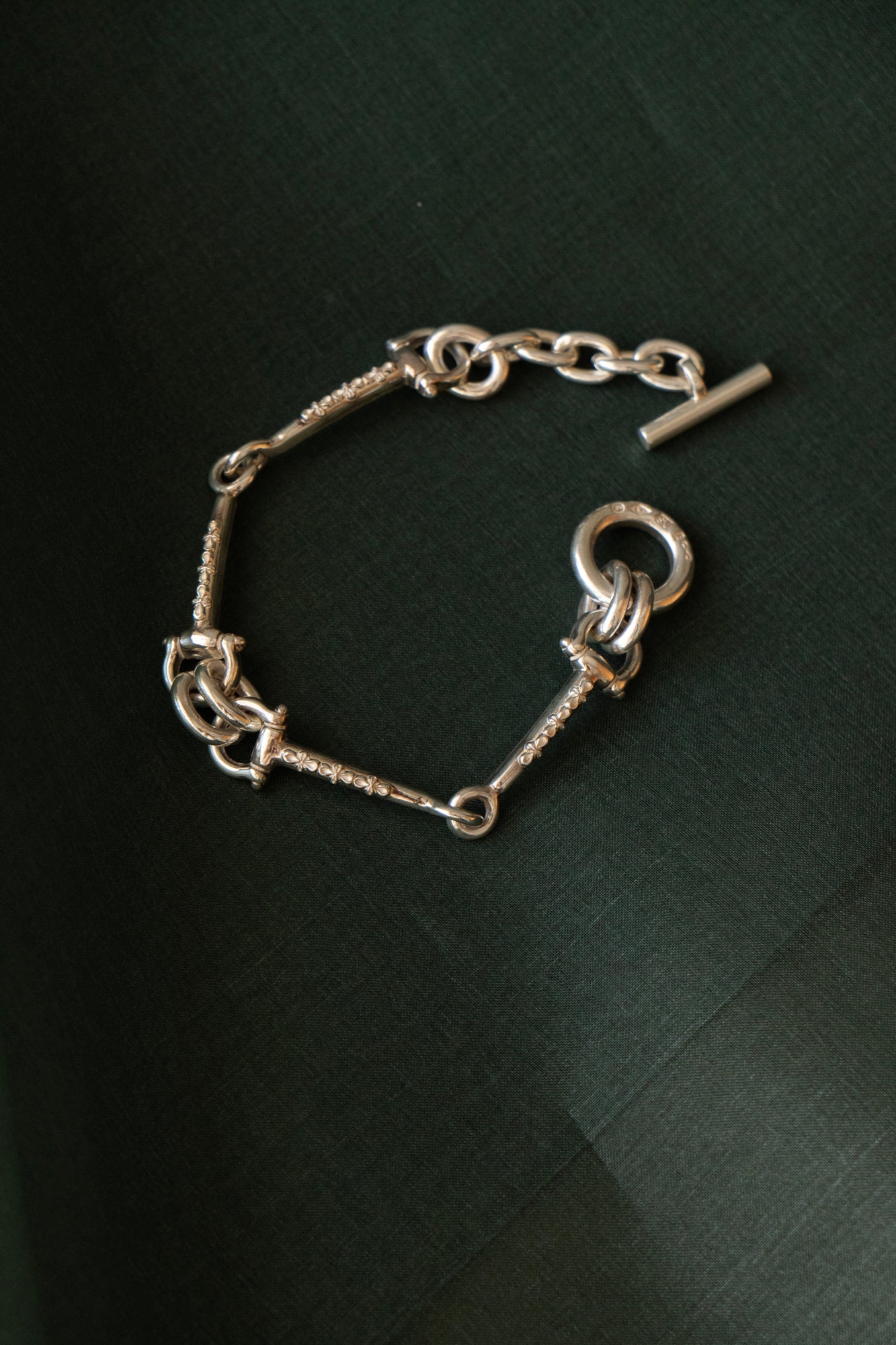 WAKAN SILVER SMITH Mobius Pattern Horse Bit Bracelet /Silver
