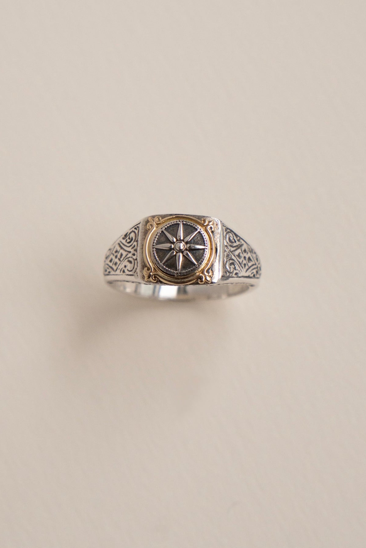 Gerochristo Mini Vergina Square Ring /Silver&K18