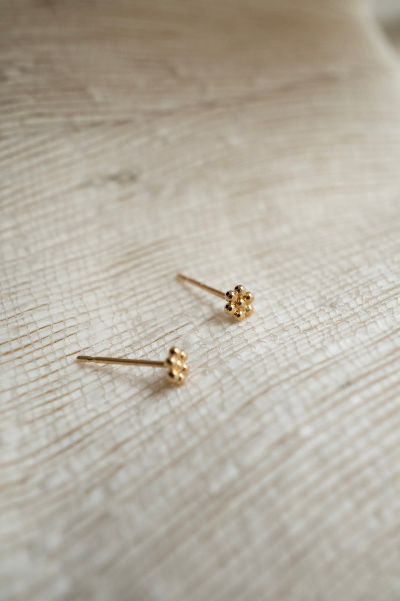 MONAKA jewellery Daisy Pierced Earrings / K18