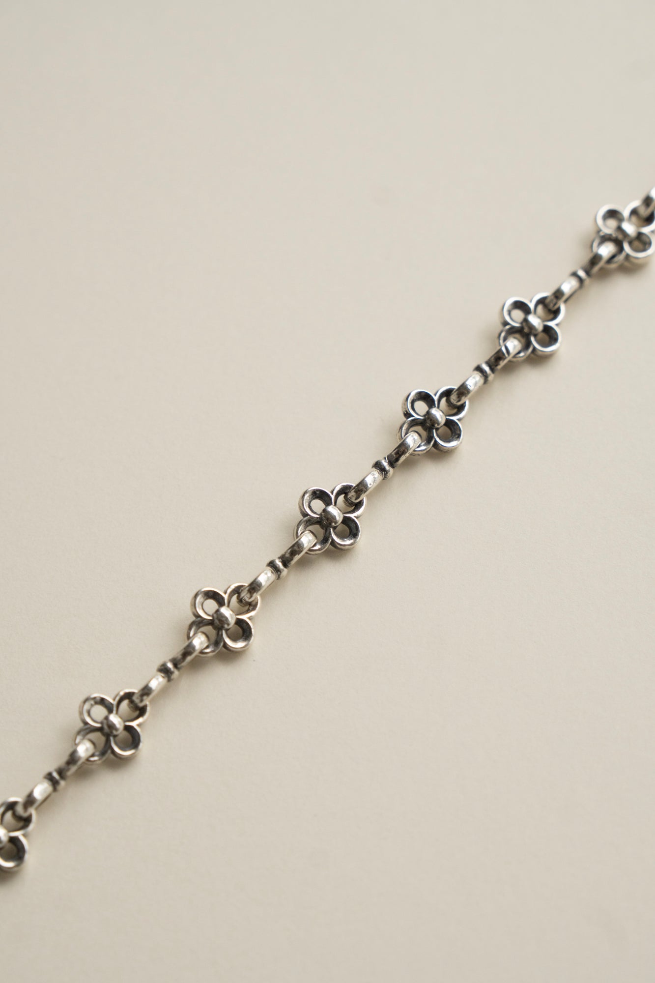 Gerochristo The Flower Chain Bracelet /Silver