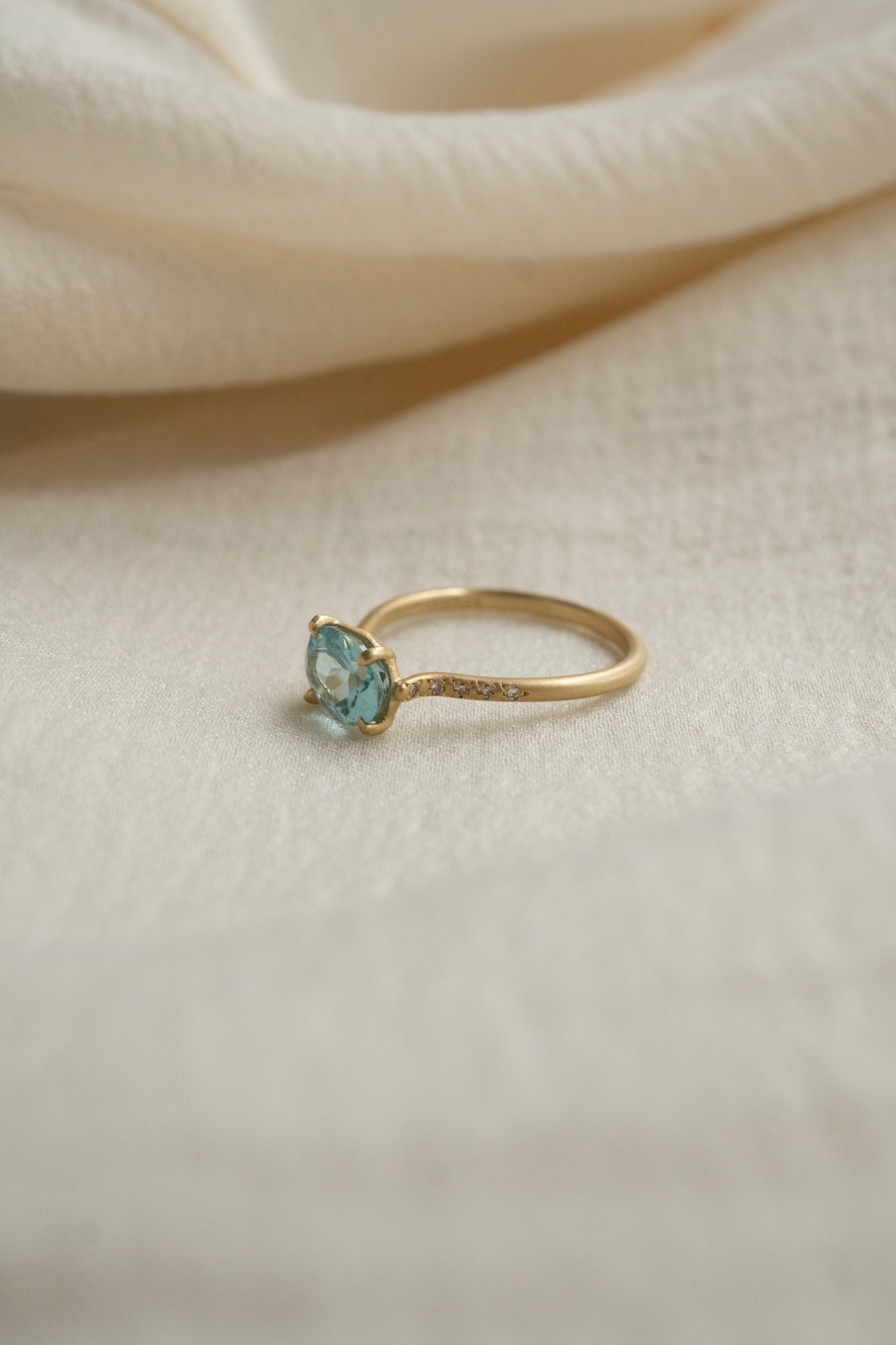 MONAKA jewellery Prong Aquamarine Arm Diamond Ring /K18
