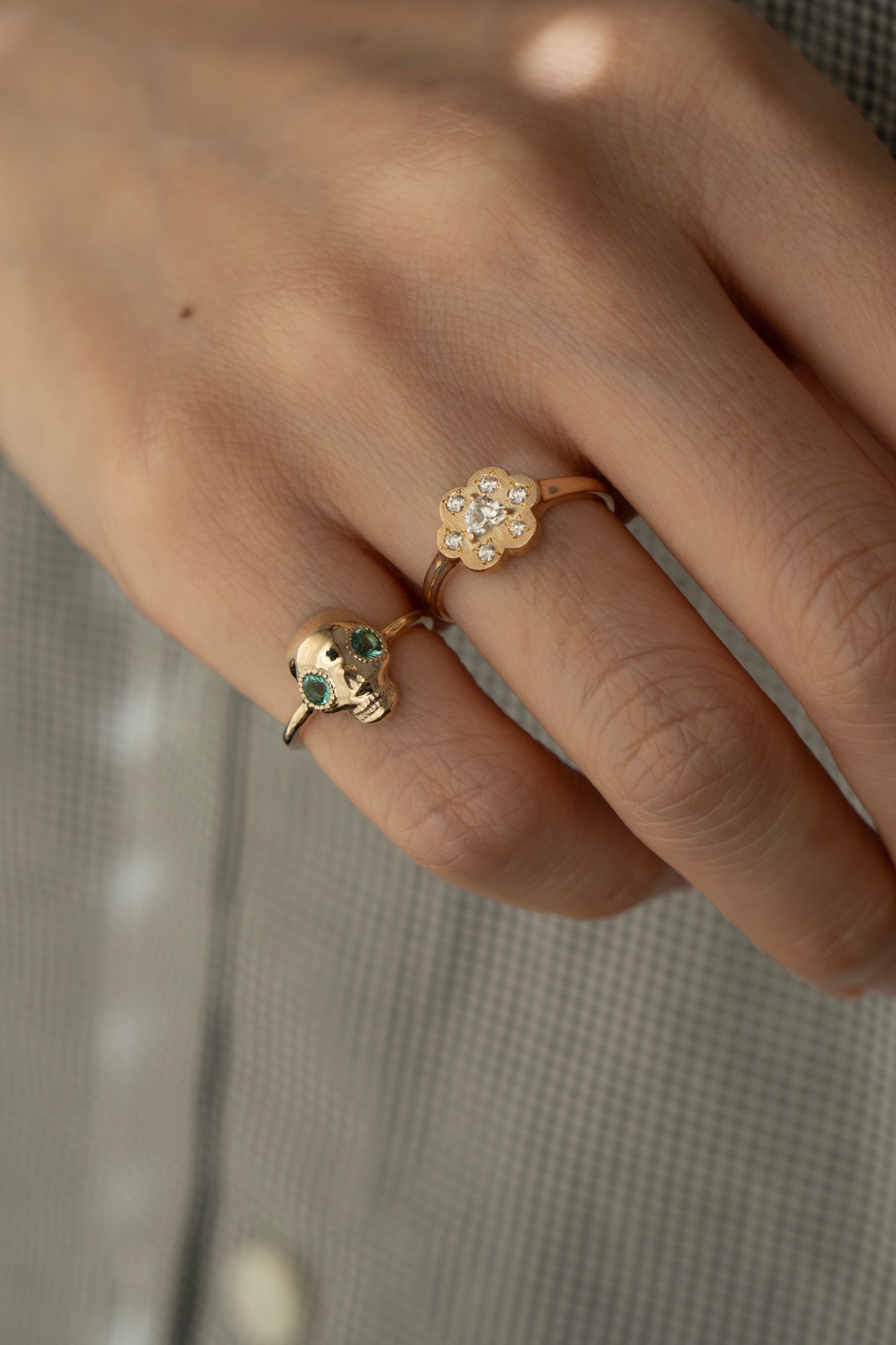 PALA Sweet Sugar Skull Emerald Eye Pinky Ring /K10