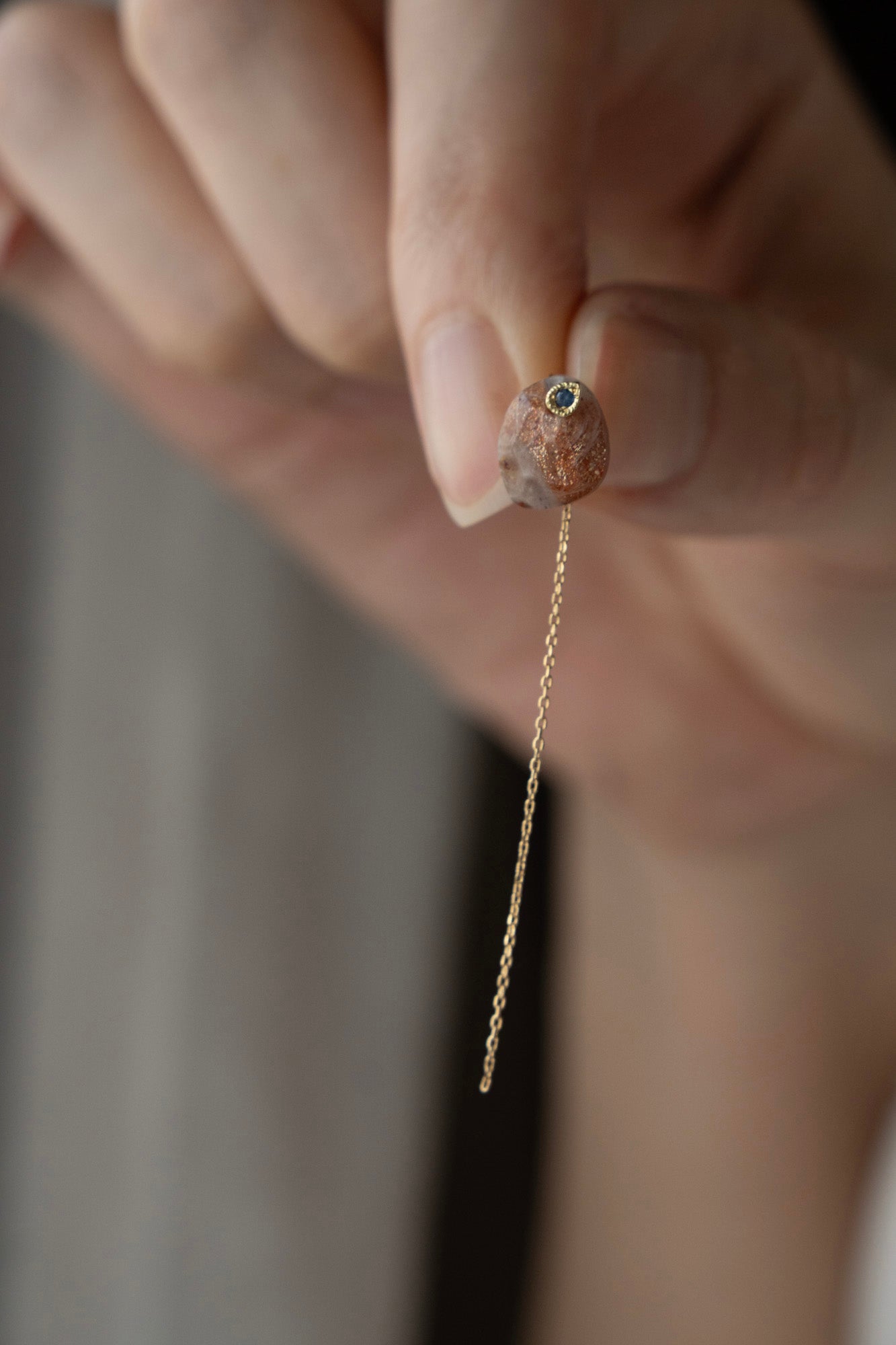 MONAKAjewellery Flat Sunstone Pierce /K18