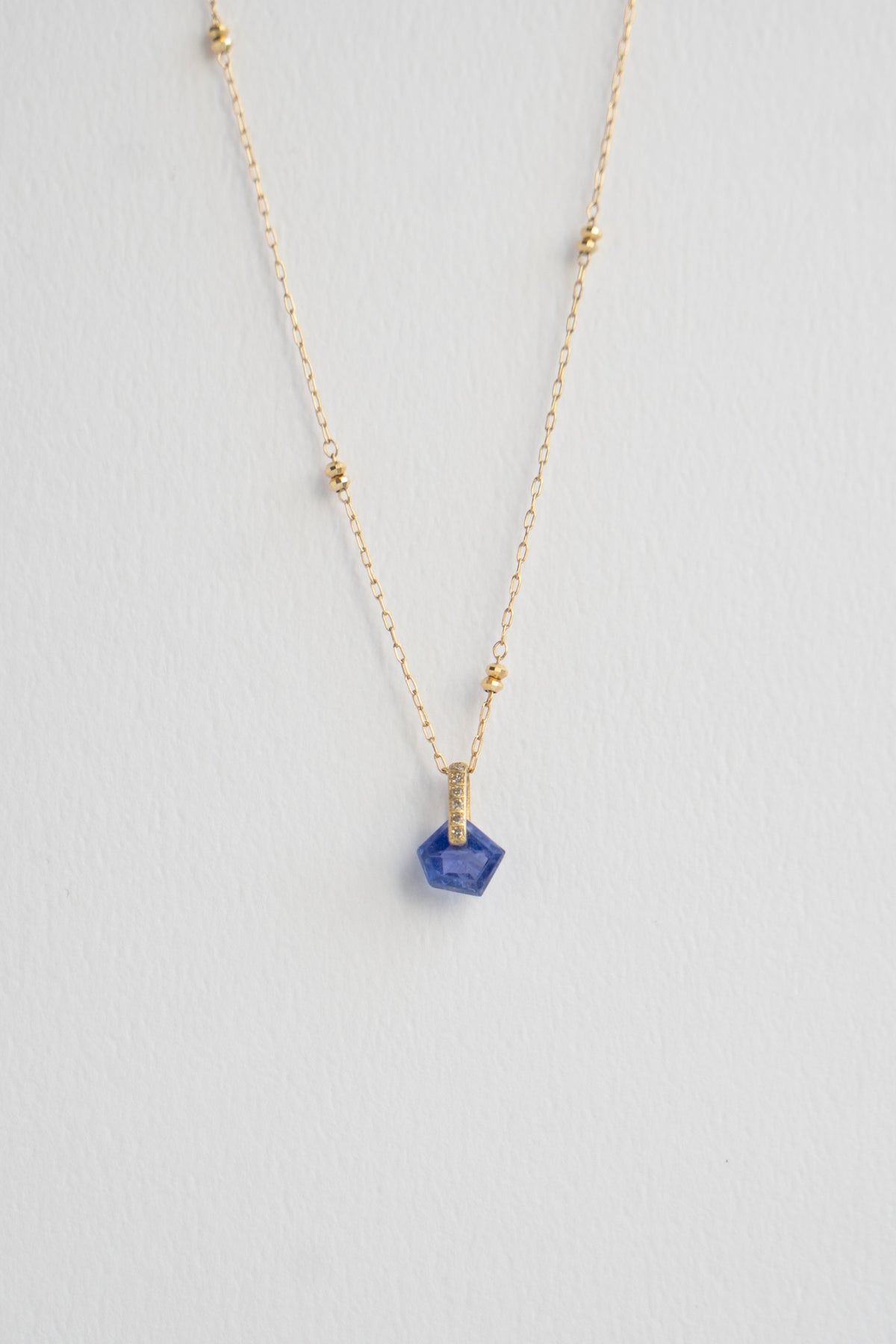 MONAKA jewellery Hibiki Tanzanite Pendant Charm Top /K18