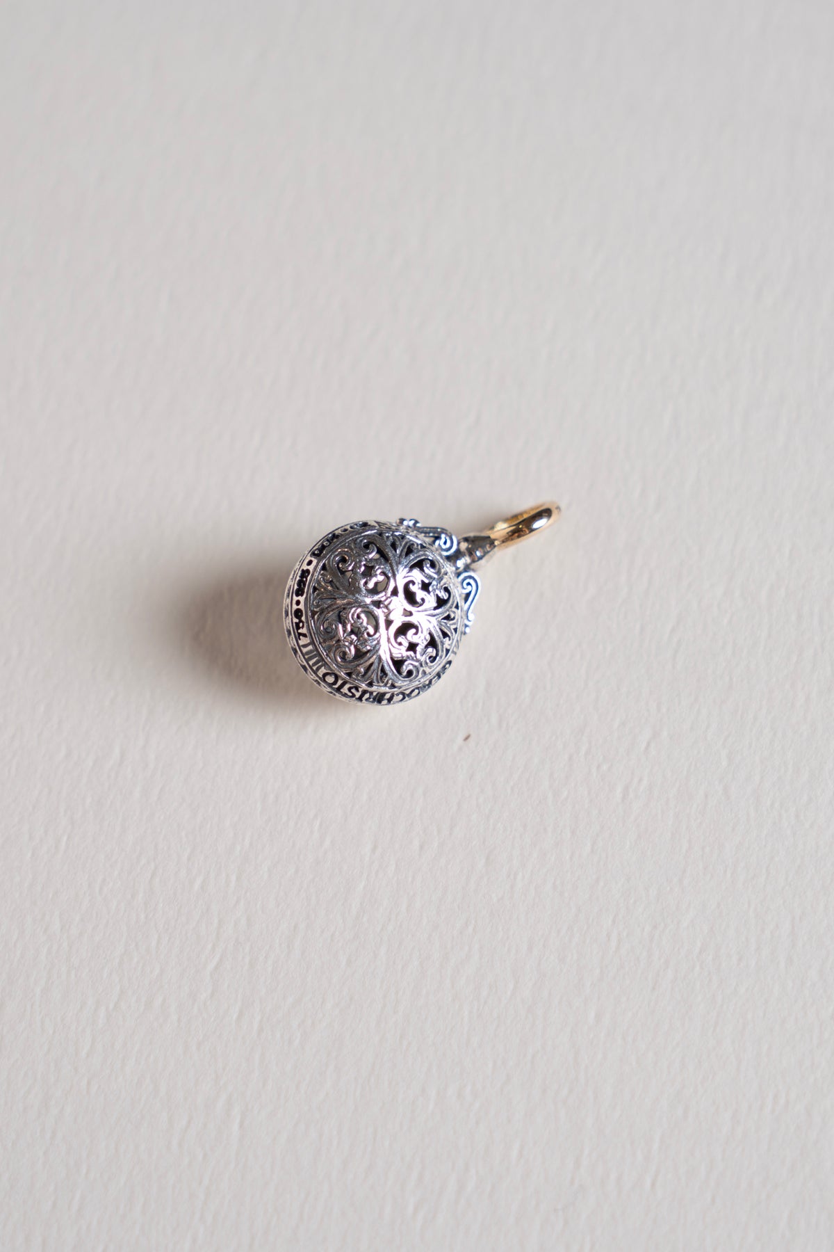 GEROCHRISTO Roxana Round Charm Top Blue Topaz /K18&Silver