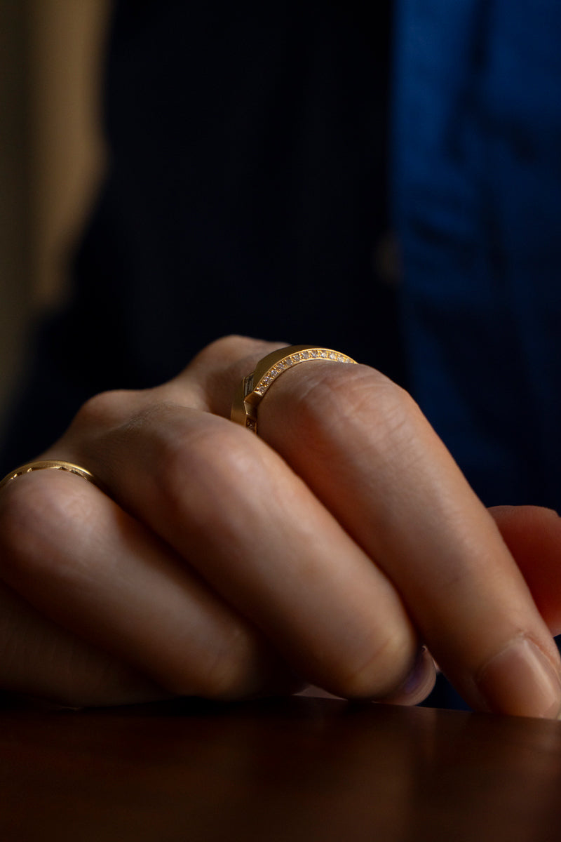 ALLIS Baguette & Melee Diamond Ring /K18