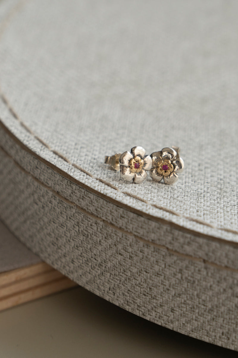 Gerochristo Harmony stud Earrings Ruby /SV&K18