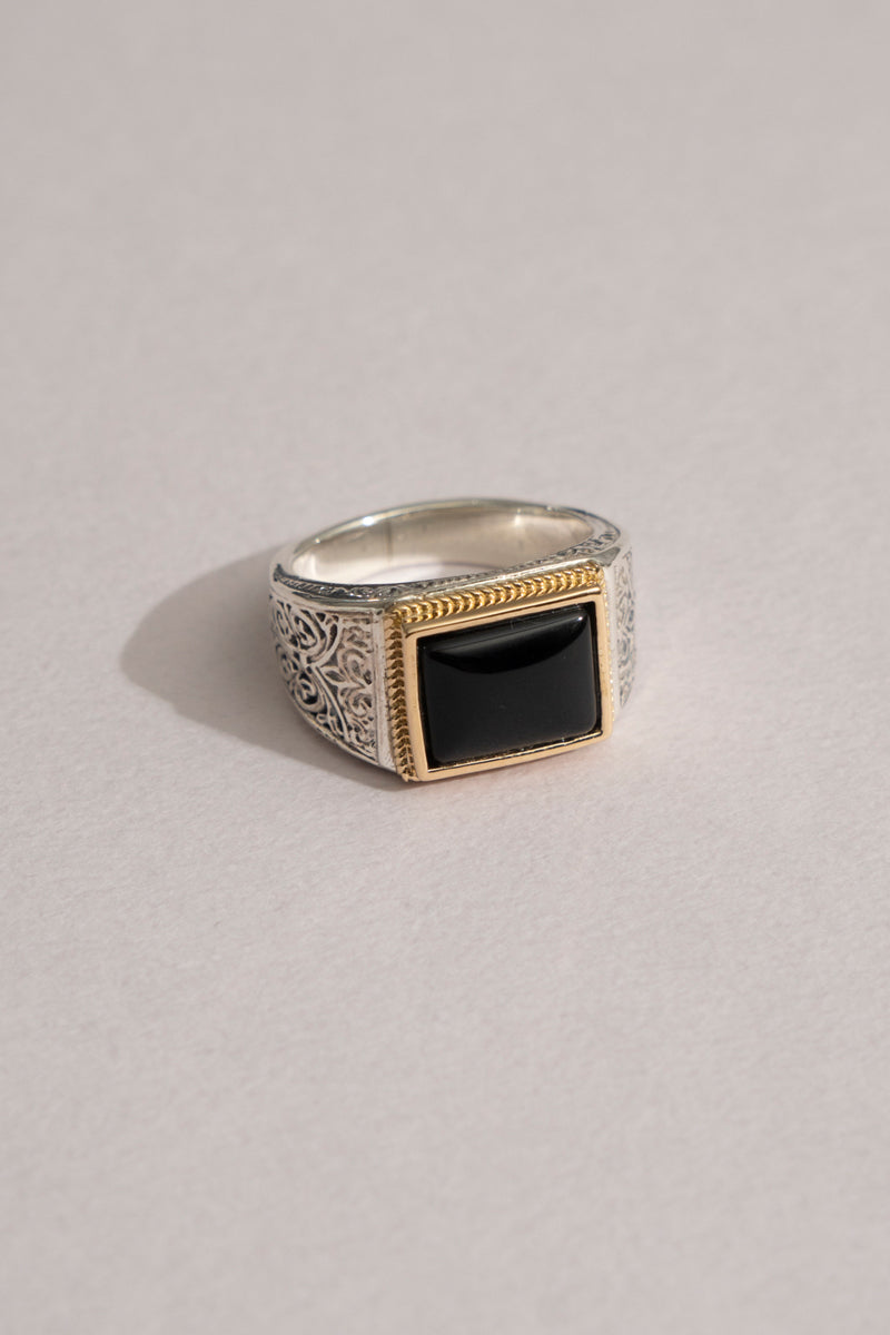 Gerochristo Classic Signet Ring Onyx /Silver&K18