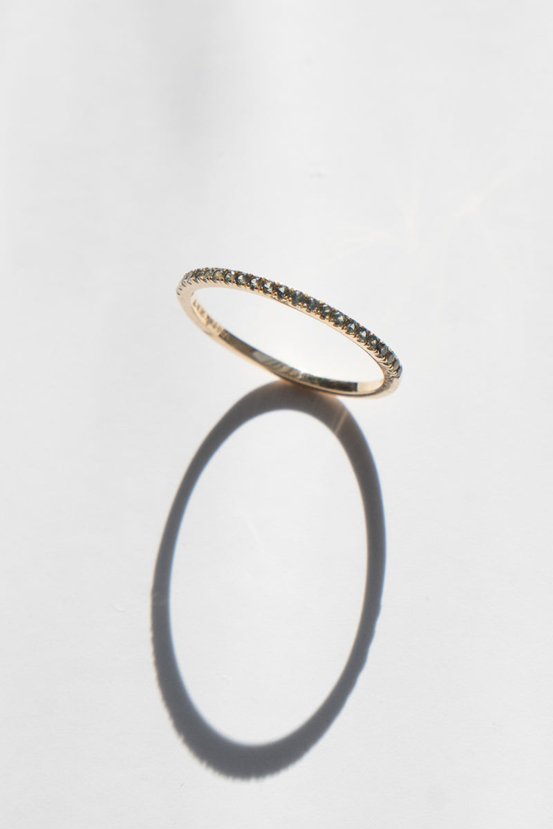 Half Eternity Ring Green Sapphire /K14