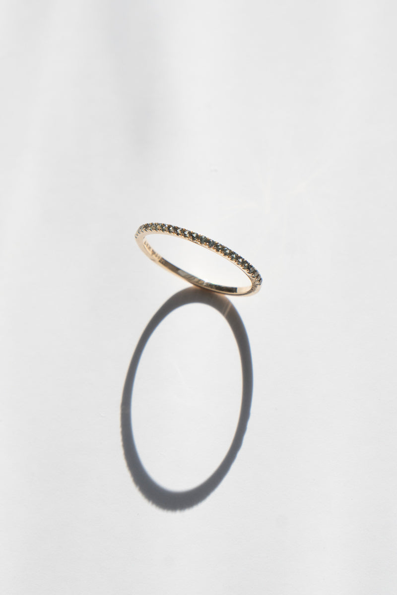 Half Eternity Ring Green Sapphire /K14