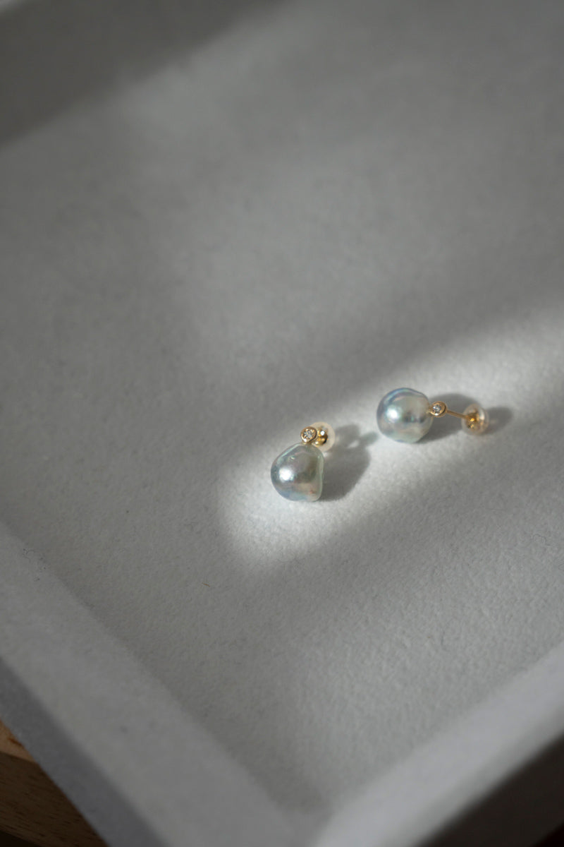 MINIMUMNUTS AKOYA baroque pearl pair pierce /K18