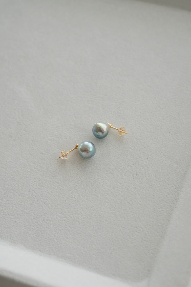 MINIMUMNUTS AKOYA baroque pearl pair pierce /K18