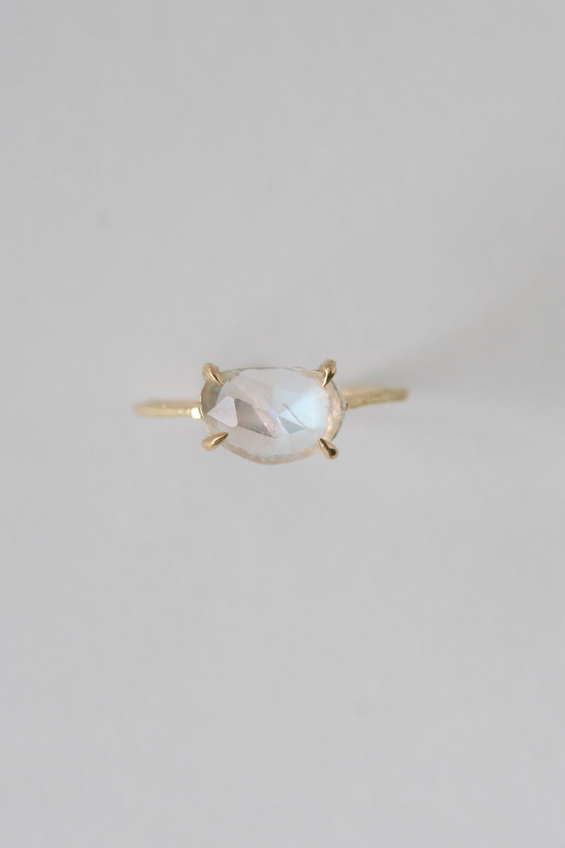 MONAKA jewelery Flat Rainbow moonstone Ring /K14