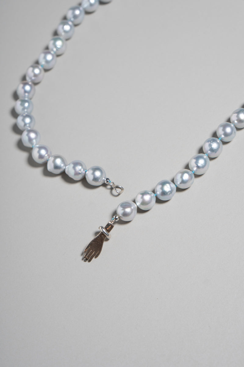 PALA Hand end natural AKOYA pearl all knotted necklace グレーアコヤパールネックレス /K10