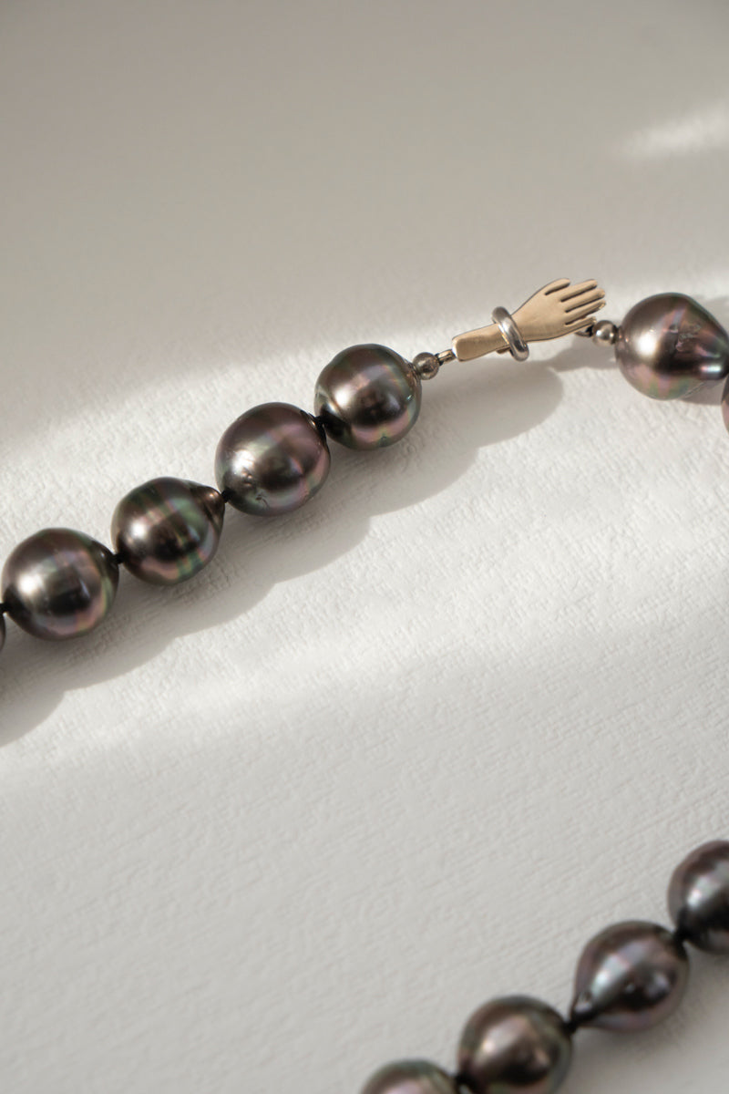 PALA Hand end Black-lip Shell all knotted pearl necklace /K10