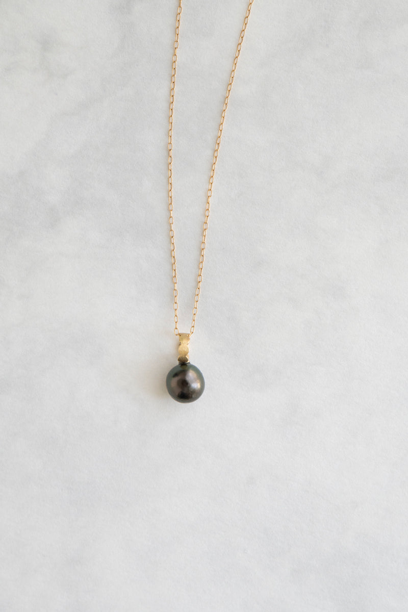 Perche? 慶良間真珠 marumaru × pearl Charm Top BK /K18