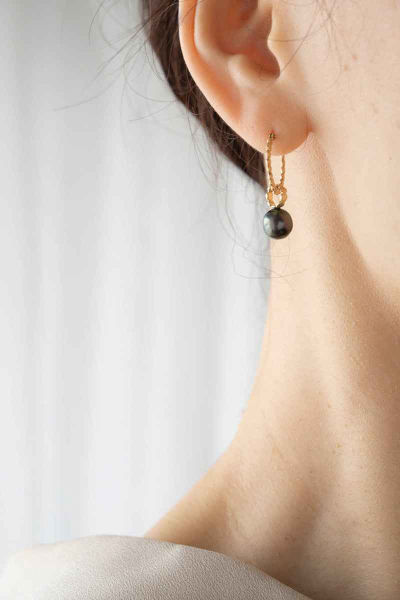 Perche? 慶良間真珠 marumaru × pearl Charm Top BK /K18