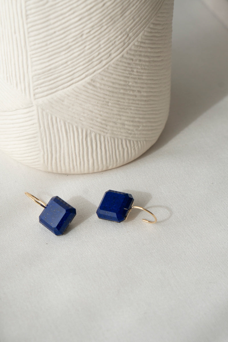 simmon Doublet hook pierced earrings Lapis lazuli /K10