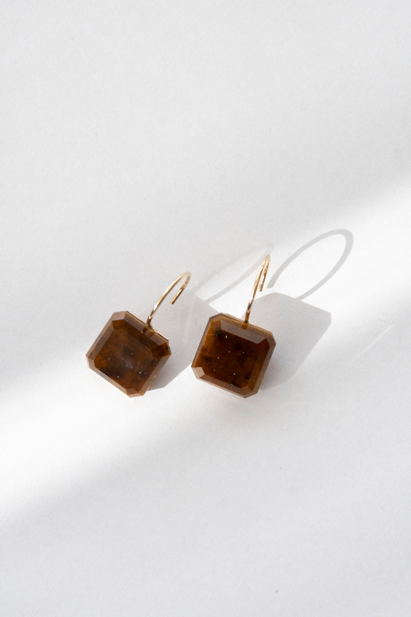 simmon Doublet hook pierced earrings Yellow tiger-eye /K10