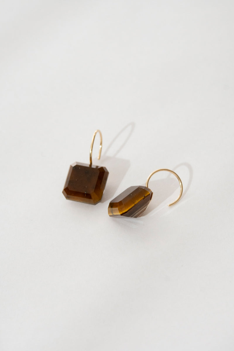 simmon Doublet hook pierced earrings Yellow tiger-eye /K10