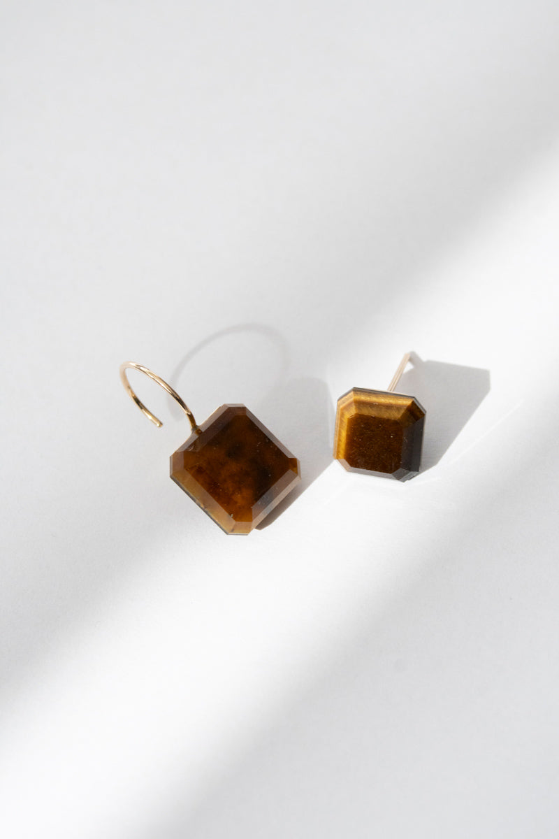 simmon Doublet hook pierced earrings Yellow tiger-eye /K10