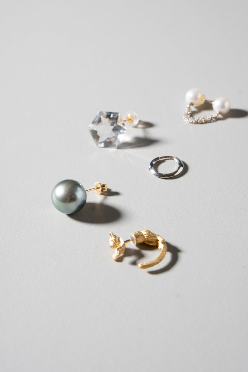 Seta Black south sea pearl pierced earring 南洋パールピアス/K18