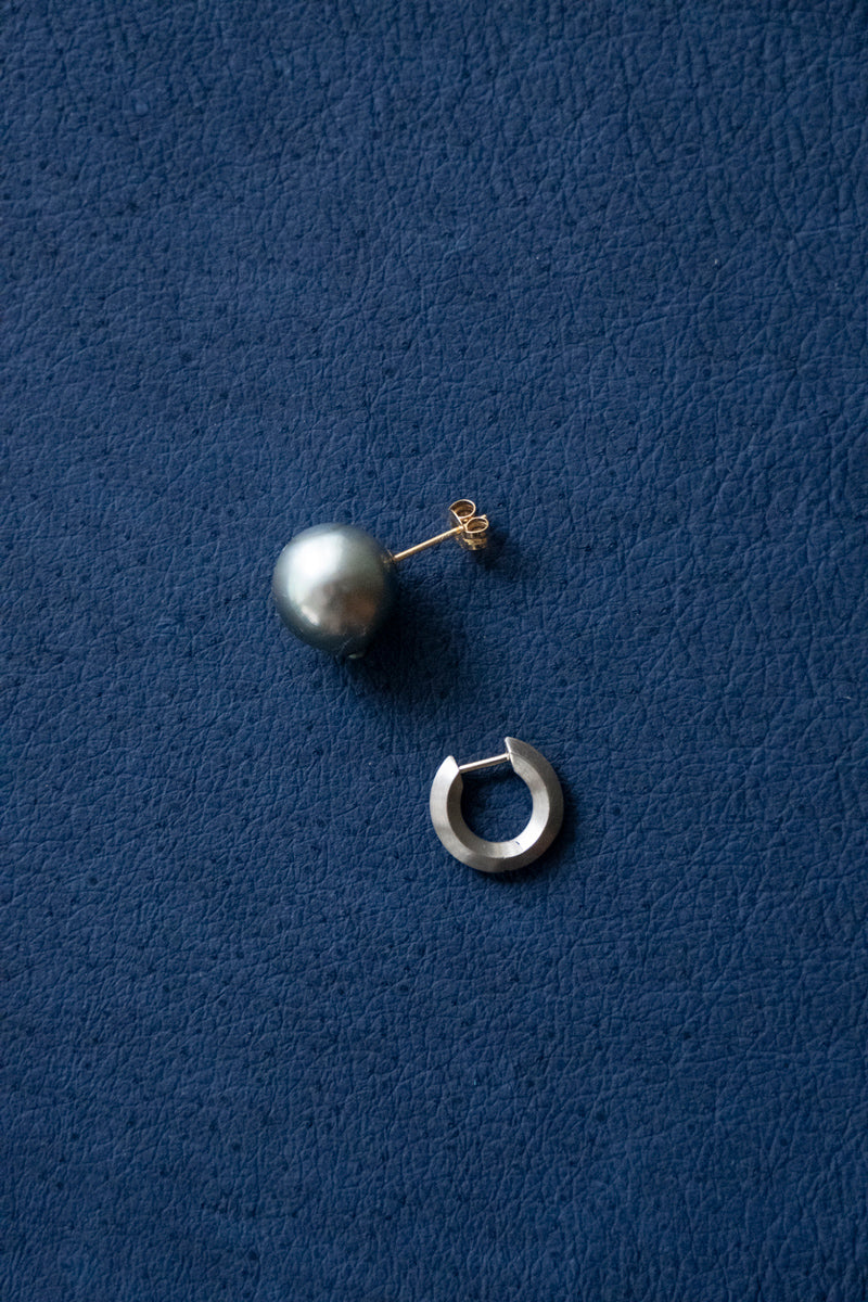 simmon Seta Shape Round Pierced earring M/K18