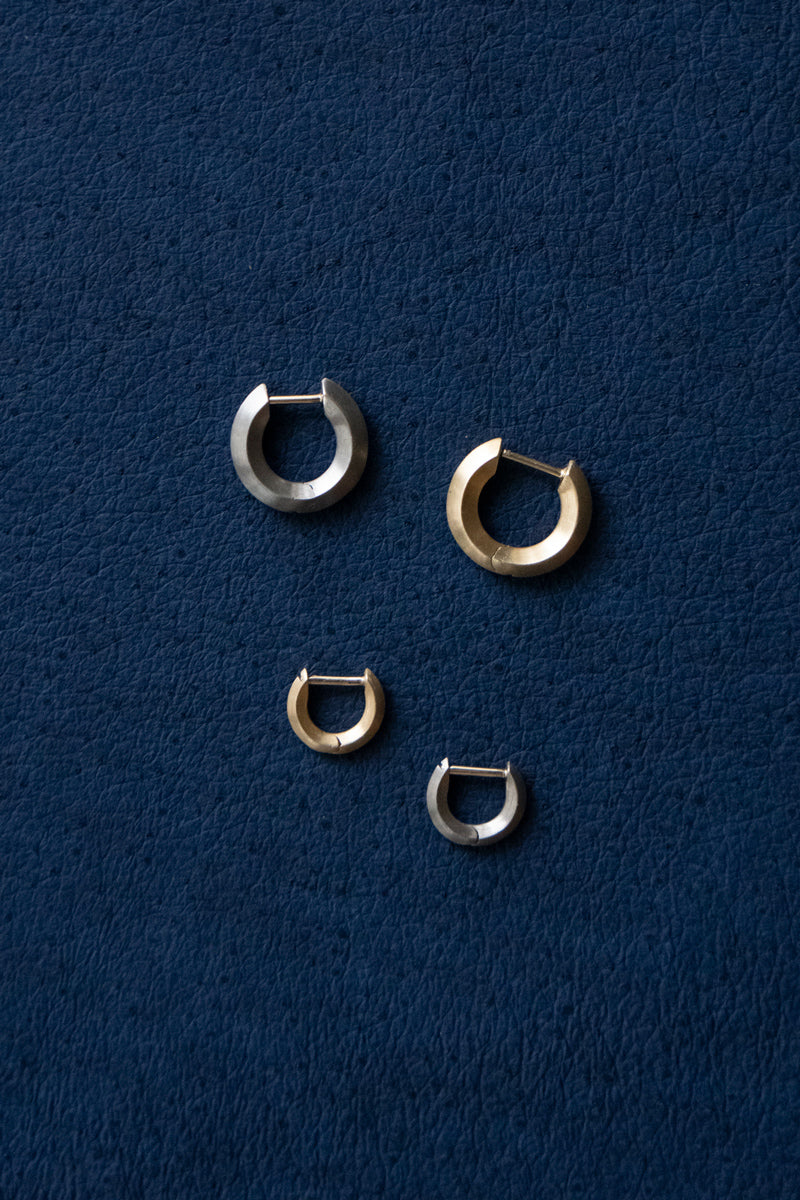 simmon Seta Shape Round Pierced earring M/K18