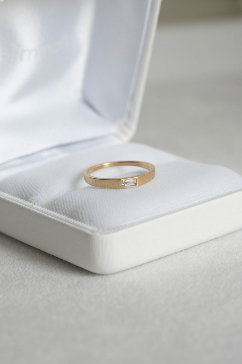 simmon Seta Baguette Diamond Ring /K18