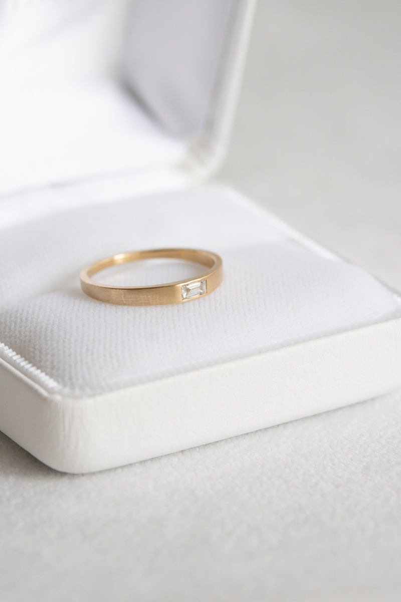 simmon Seta Baguette Diamond Ring /K18