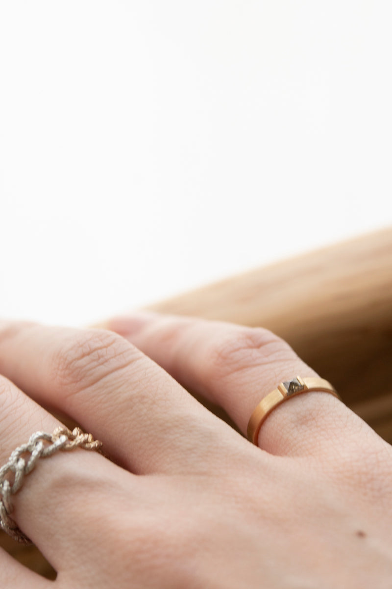 simmon Seta Rose Cut Square Diamond Flat Pinky Ring /K18